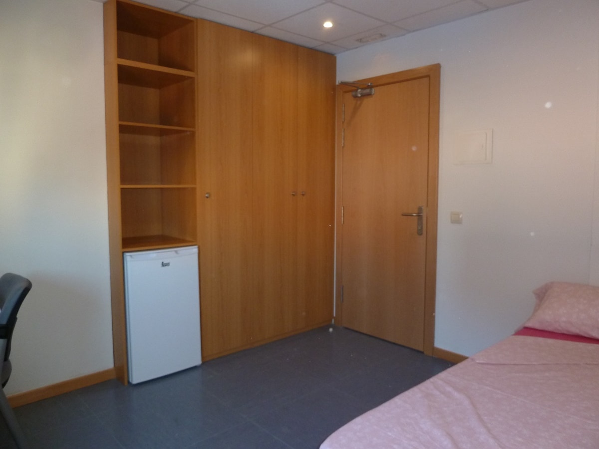 standard single rooms